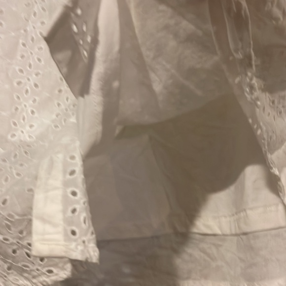 Sara Morgan white eyelet collared button down with built in layered tank XL - Picture 7 of 9